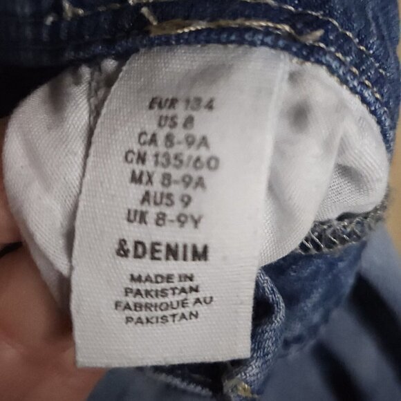 H&M Girls Light Wash Distressed Denim Overalls 8 - Picture 5 of 6